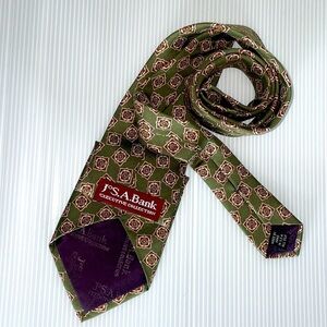 Joseph A Banks Executive Collection men’s handmade silk tie
